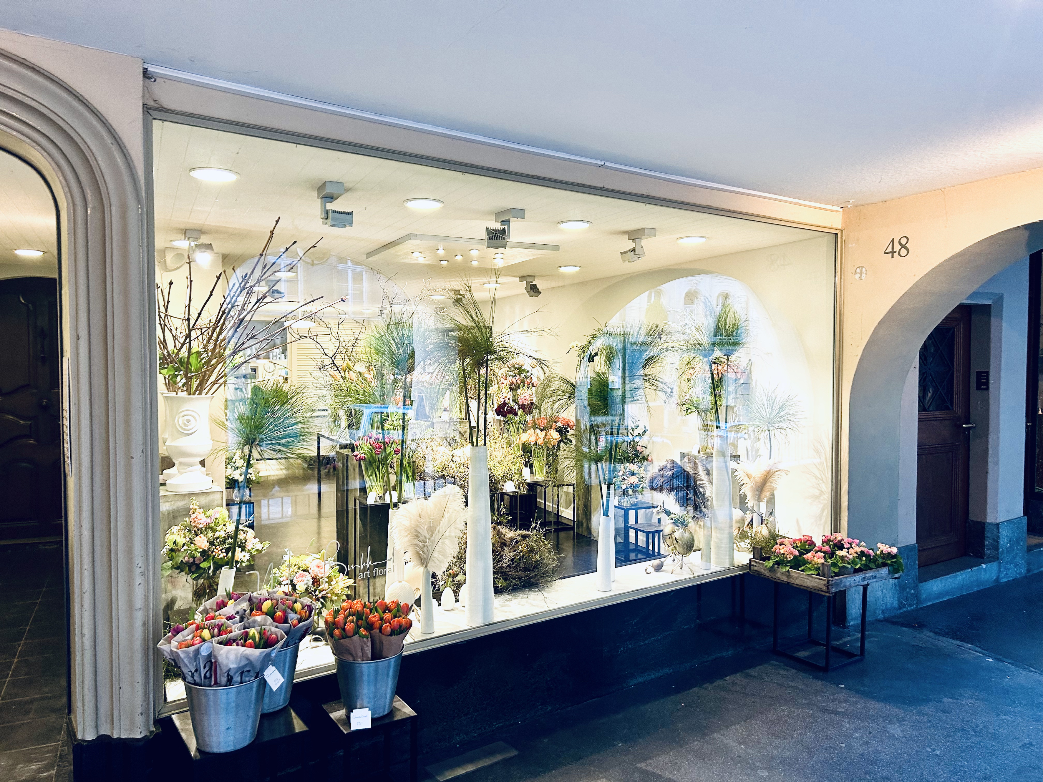 mario burkhard art floral, Gerechtigkeitsgasse